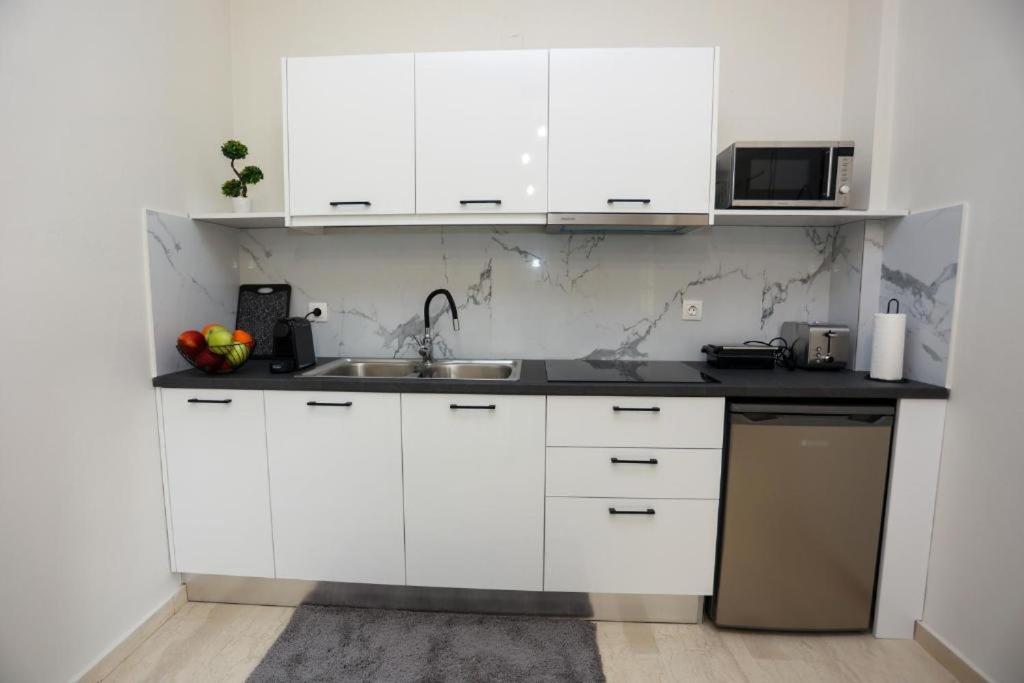 Kouros Apartments Litheres ภายนอก รูปภาพ